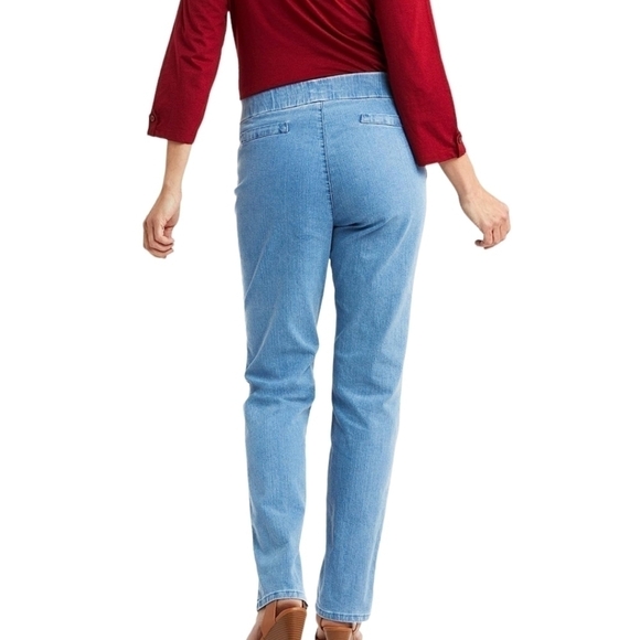 Chic Classic Collection Pull-On Straight Leg Jeans Size 18 NWOT - Picture 3 of 10